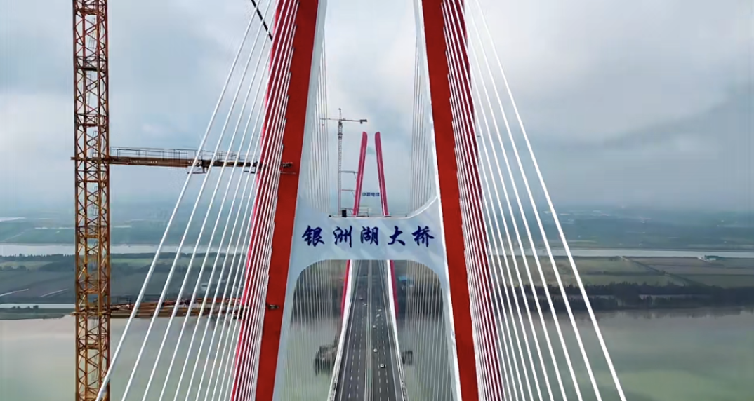 《狂飙》收官后，继续狂飙的是......